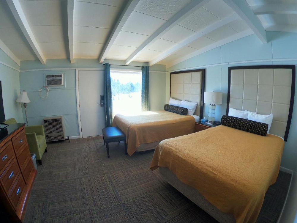 Room image 5
