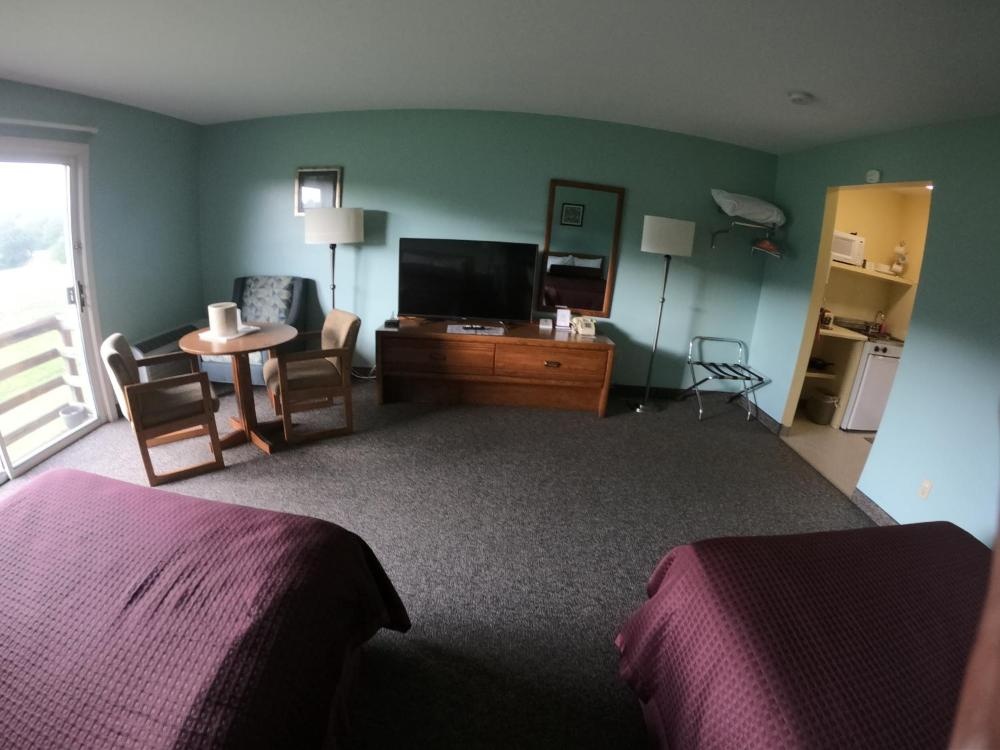 Room image 2